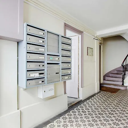 A Parisian Experience For 2 - Place De Clichy * Paris